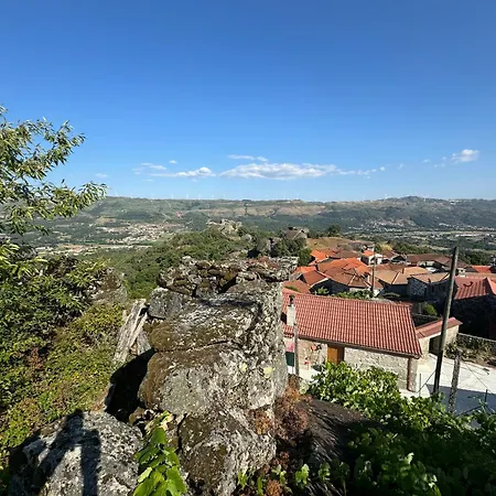Casa Do Castelo - History & Nature Ferienhaus *